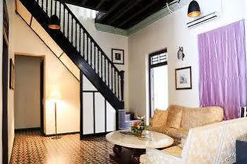 Oyo Premium Lorong Kinta Komtar George Town Malaisie